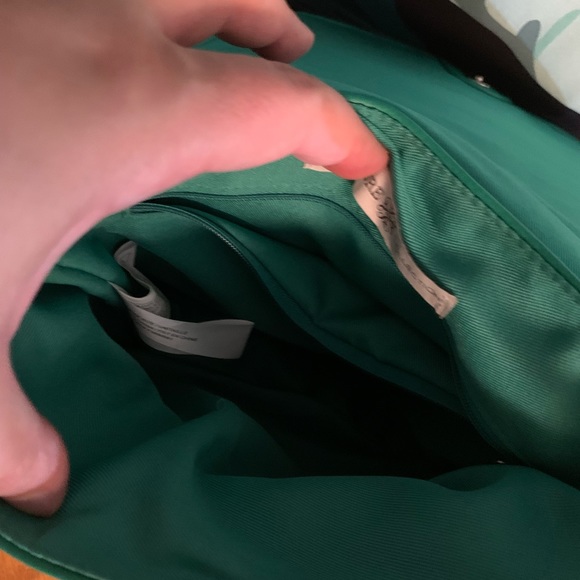 Teal faux leather crossbody bag - Picture 5 of 7